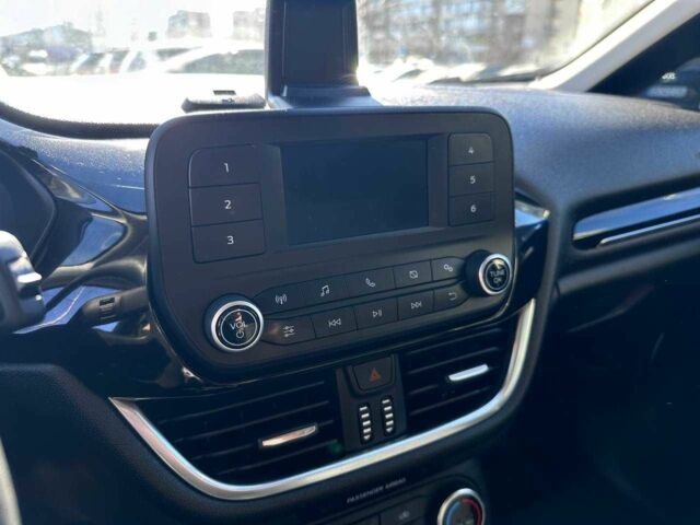 Білий Форд Фієста, об'ємом двигуна 0 л та пробігом 101 тис. км за 7690 $, фото 14 на Automoto.ua