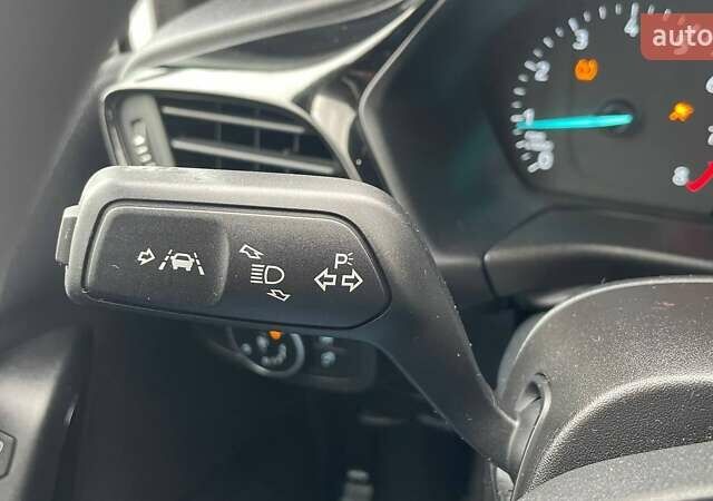 Белый Форд Фиеста, объемом двигателя 1.08 л и пробегом 101 тыс. км за 8990 $, фото 12 на Automoto.ua