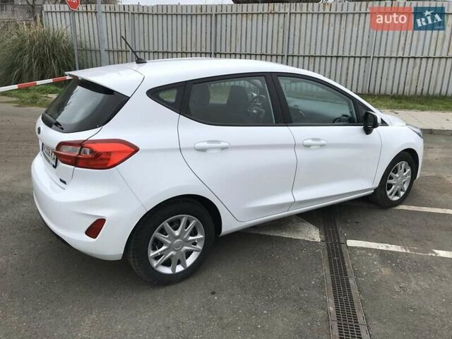 Білий Форд Фієста, об'ємом двигуна 1 л та пробігом 99 тис. км за 9900 $, фото 8 на Automoto.ua