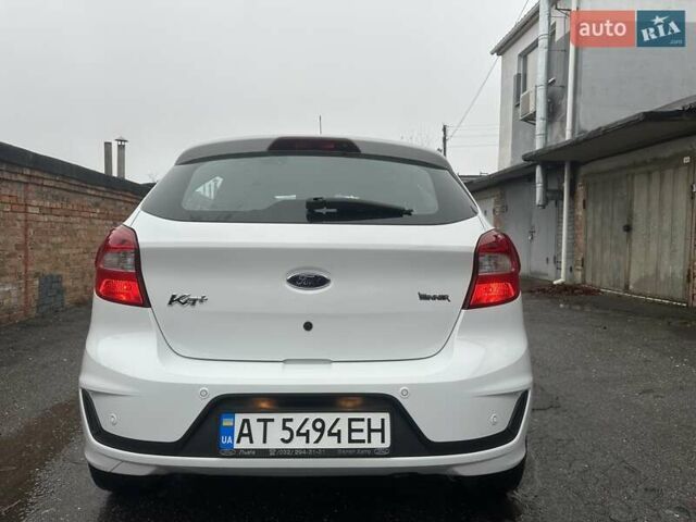 Белый Форд Фиеста, объемом двигателя 1.2 л и пробегом 43 тыс. км за 8300 $, фото 9 на Automoto.ua