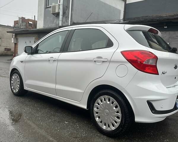 Белый Форд Фиеста, объемом двигателя 1.2 л и пробегом 43 тыс. км за 8300 $, фото 10 на Automoto.ua