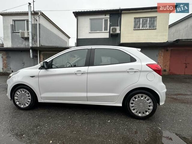 Белый Форд Фиеста, объемом двигателя 1.2 л и пробегом 43 тыс. км за 8300 $, фото 12 на Automoto.ua