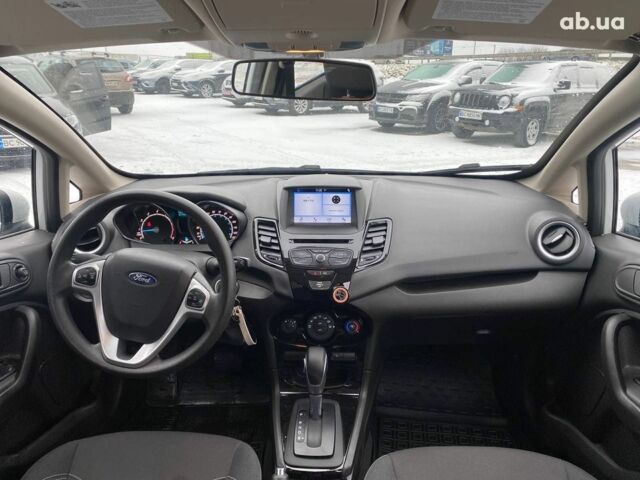 Білий Форд Фієста, об'ємом двигуна 1.6 л та пробігом 66 тис. км за 9790 $, фото 8 на Automoto.ua