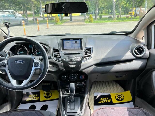 Белый Форд Фиеста, объемом двигателя 1.6 л и пробегом 130 тыс. км за 8650 $, фото 11 на Automoto.ua