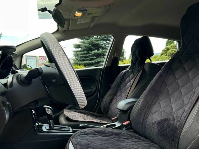 Белый Форд Фиеста, объемом двигателя 1.6 л и пробегом 130 тыс. км за 8650 $, фото 15 на Automoto.ua