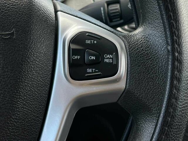 Белый Форд Фиеста, объемом двигателя 1.6 л и пробегом 130 тыс. км за 8650 $, фото 20 на Automoto.ua