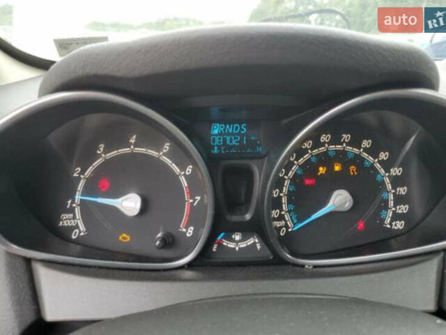 Білий Форд Фієста, об'ємом двигуна 1.6 л та пробігом 140 тис. км за 5800 $, фото 3 на Automoto.ua