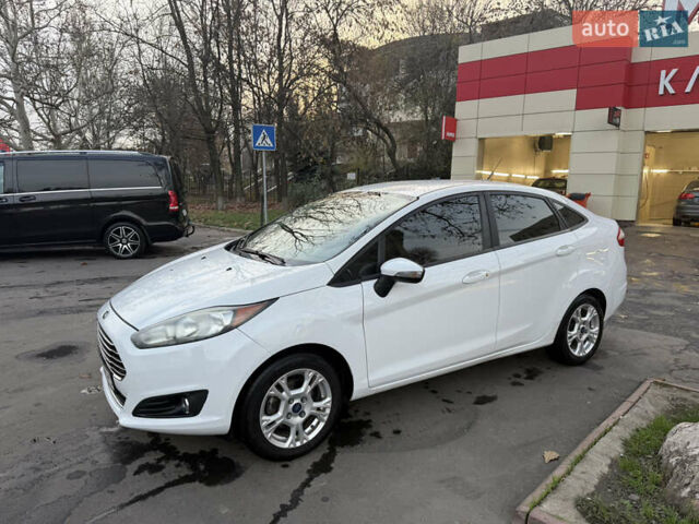 Белый Форд Фиеста, объемом двигателя 1.6 л и пробегом 123 тыс. км за 7400 $, фото 8 на Automoto.ua