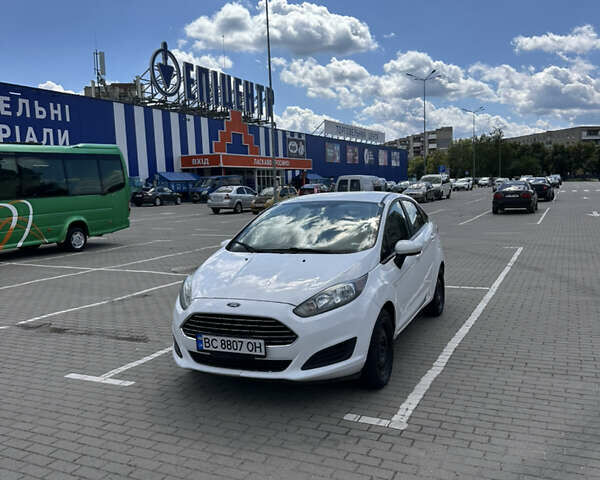 Білий Форд Фієста, об'ємом двигуна 1.6 л та пробігом 165 тис. км за 7400 $, фото 25 на Automoto.ua