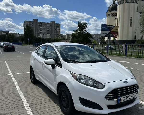 Білий Форд Фієста, об'ємом двигуна 1.6 л та пробігом 165 тис. км за 7400 $, фото 19 на Automoto.ua