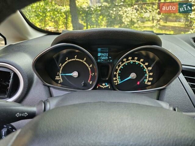 Белый Форд Фиеста, объемом двигателя 1.6 л и пробегом 115 тыс. км за 8700 $, фото 21 на Automoto.ua