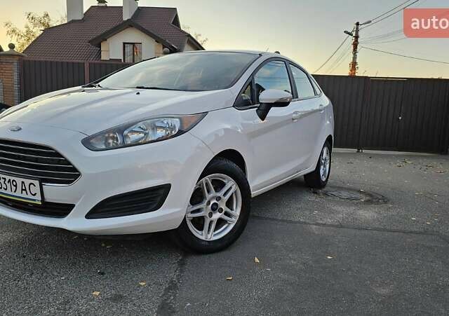 Белый Форд Фиеста, объемом двигателя 1.6 л и пробегом 143 тыс. км за 7300 $, фото 20 на Automoto.ua