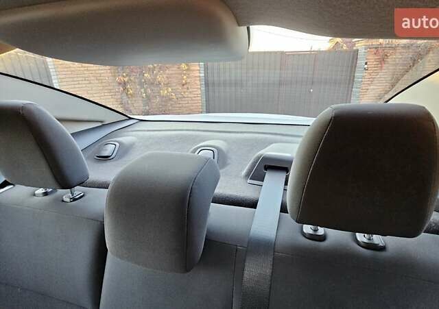 Белый Форд Фиеста, объемом двигателя 1.6 л и пробегом 143 тыс. км за 7300 $, фото 10 на Automoto.ua