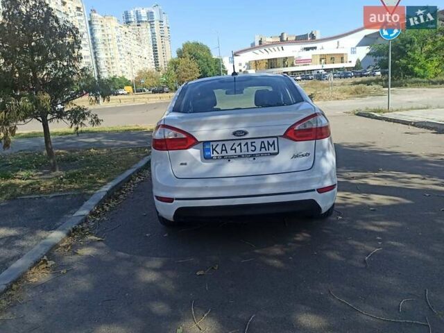 Белый Форд Фиеста, объемом двигателя 1.6 л и пробегом 182 тыс. км за 7400 $, фото 4 на Automoto.ua