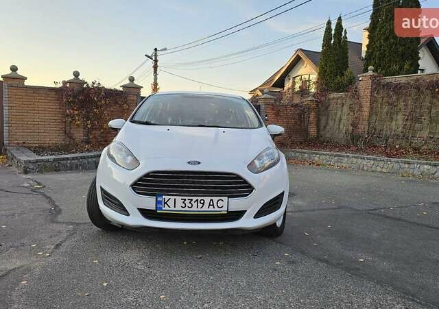 Белый Форд Фиеста, объемом двигателя 1.6 л и пробегом 143 тыс. км за 7300 $, фото 19 на Automoto.ua