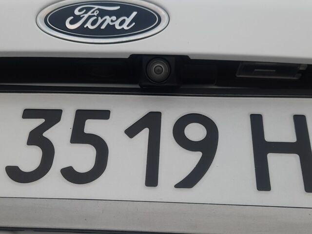 Белый Форд Фиеста, объемом двигателя 1.6 л и пробегом 66 тыс. км за 8500 $, фото 1 на Automoto.ua