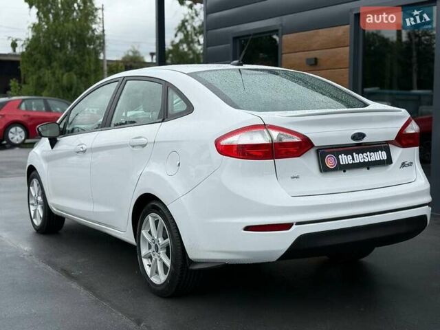 Белый Форд Фиеста, объемом двигателя 1.6 л и пробегом 126 тыс. км за 8799 $, фото 10 на Automoto.ua