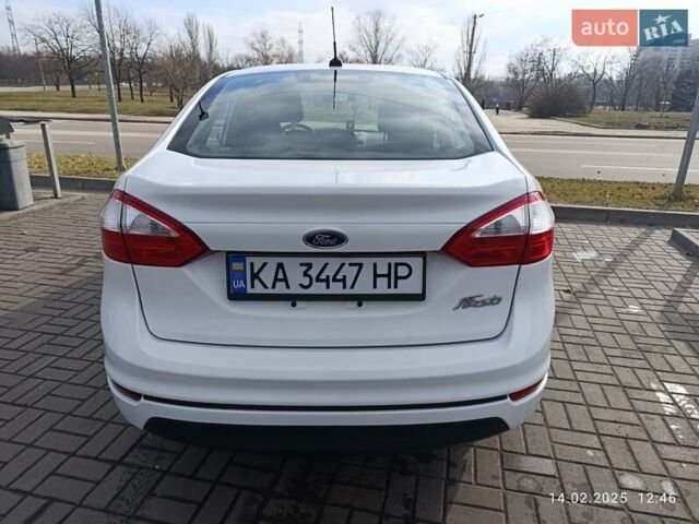 Белый Форд Фиеста, объемом двигателя 1.6 л и пробегом 45 тыс. км за 7400 $, фото 1 на Automoto.ua