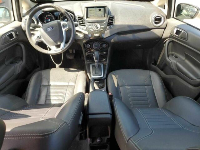 Белый Форд Фиеста, объемом двигателя 0 л и пробегом 34 тыс. км за 750 $, фото 7 на Automoto.ua