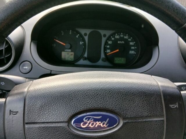 Бежевий Форд Фієста, об'ємом двигуна 1.4 л та пробігом 313 тис. км за 2386 $, фото 2 на Automoto.ua