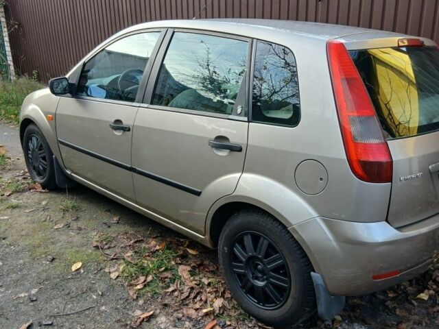 Бежевий Форд Фієста, об'ємом двигуна 1.4 л та пробігом 313 тис. км за 2386 $, фото 6 на Automoto.ua