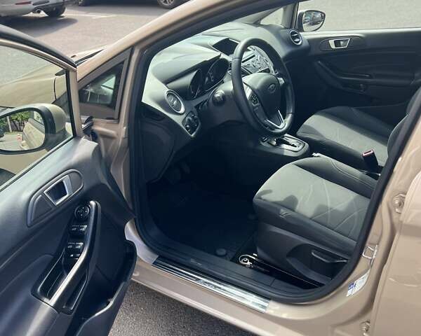 Форд Фиеста 2016 в Полтаве на Automoto.ua Бежевый Форд Фиеста, объемом двигателя 1 л и пробегом 96 тыс. км за 9800 $, фото 3 на Automoto.ua