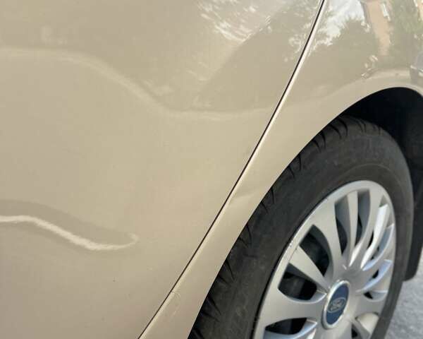 Форд Фиеста 2016 в Полтаве на Automoto.ua Бежевый Форд Фиеста, объемом двигателя 1 л и пробегом 96 тыс. км за 9800 $, фото 15 на Automoto.ua