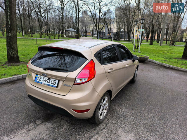 Бежевий Форд Фієста, об'ємом двигуна 1 л та пробігом 105 тис. км за 7700 $, фото 5 на Automoto.ua