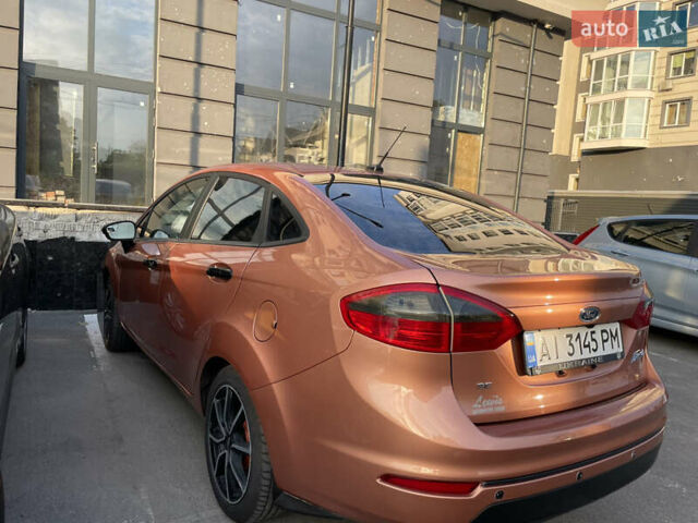 Бежевый Форд Фиеста, объемом двигателя 1.6 л и пробегом 190 тыс. км за 8200 $, фото 7 на Automoto.ua