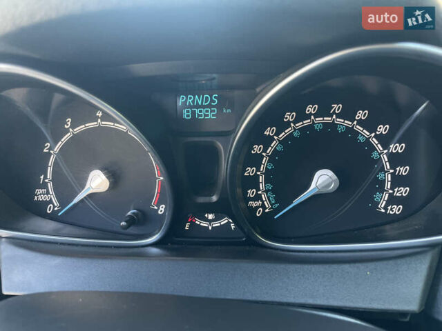 Бежевый Форд Фиеста, объемом двигателя 1.6 л и пробегом 190 тыс. км за 8200 $, фото 13 на Automoto.ua