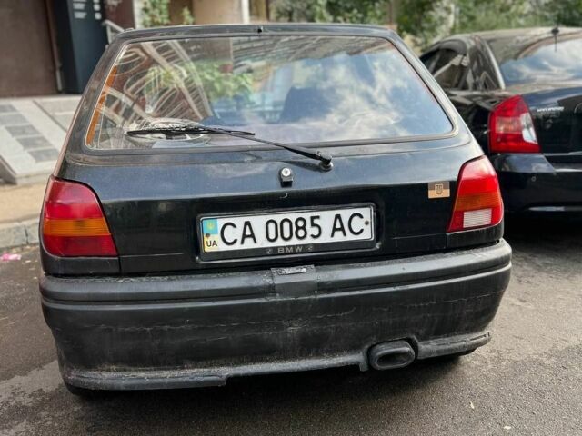 Черный Форд Фиеста, объемом двигателя 1.3 л и пробегом 854 тыс. км за 750 $, фото 4 на Automoto.ua