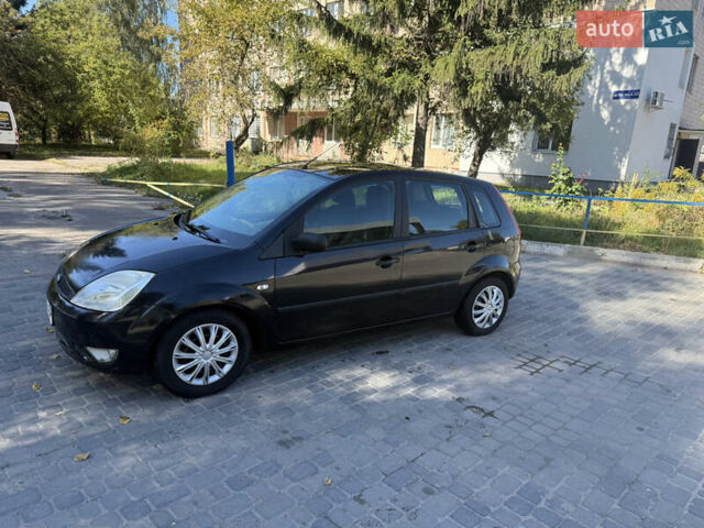 Чорний Форд Фієста, об'ємом двигуна 1.3 л та пробігом 242 тис. км за 3250 $, фото 2 на Automoto.ua
