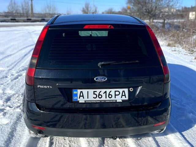 Черный Форд Фиеста, объемом двигателя 1.3 л и пробегом 195 тыс. км за 3450 $, фото 4 на Automoto.ua