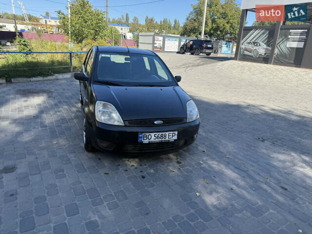 Чорний Форд Фієста, об'ємом двигуна 1.3 л та пробігом 242 тис. км за 3250 $, фото 10 на Automoto.ua