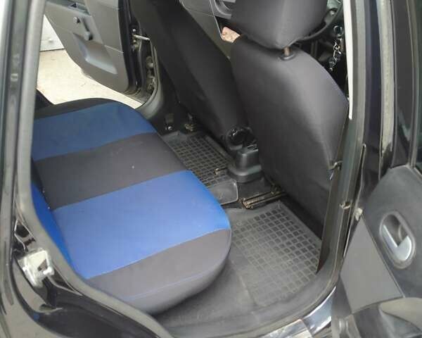 Форд Фиеста 2006 в Одессе на Automoto.ua Черный Форд Фиеста, объемом двигателя 1.4 л и пробегом 205 тыс. км за 5200 $, фото 9 на Automoto.ua