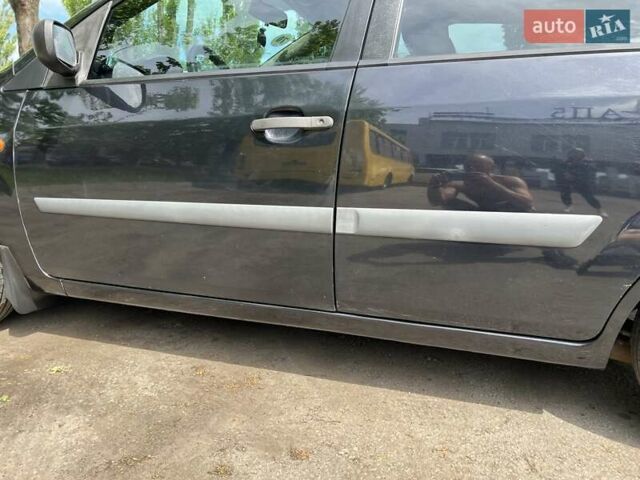 Форд Фиеста 2006 в Киеве на Automoto.ua Черный Форд Фиеста, объемом двигателя 1.39 л и пробегом 330 тыс. км за 3450 $, фото 4 на Automoto.ua