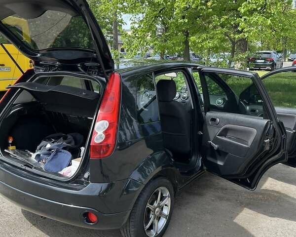 Форд Фиеста 2006 в Киеве на Automoto.ua Черный Форд Фиеста, объемом двигателя 1.39 л и пробегом 330 тыс. км за 3450 $, фото 18 на Automoto.ua