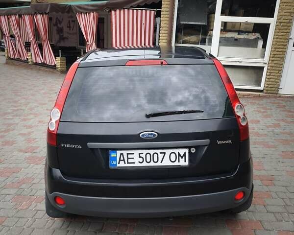 Форд Фиеста 2006 в Днепре (Днепропетровске) на Automoto.ua Черный Форд Фиеста, объемом двигателя 1.3 л и пробегом 150 тыс. км за 4500 $, фото 11 на Automoto.ua