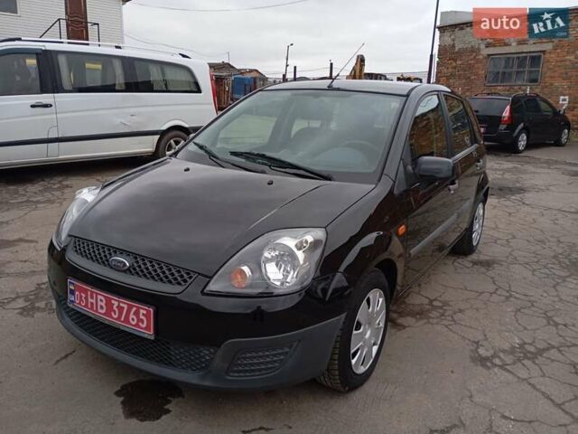 Черный Форд Фиеста, объемом двигателя 1.3 л и пробегом 217 тыс. км за 4150 $, фото 12 на Automoto.ua