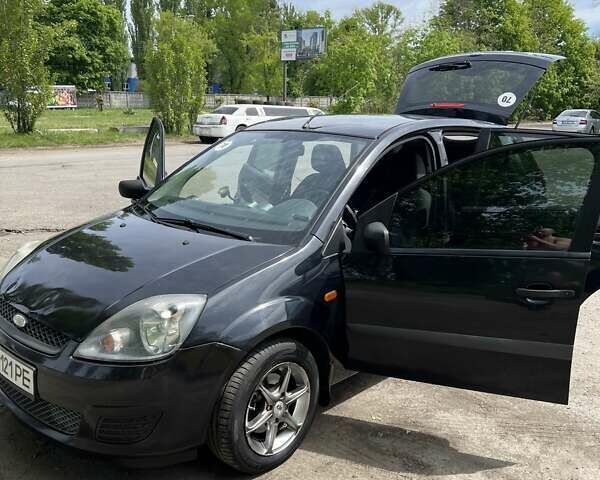 Форд Фиеста 2006 в Киеве на Automoto.ua Черный Форд Фиеста, объемом двигателя 1.39 л и пробегом 330 тыс. км за 3450 $, фото 20 на Automoto.ua