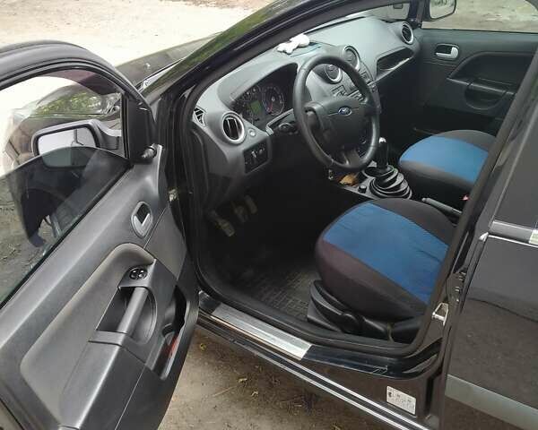 Форд Фиеста 2006 в Одессе на Automoto.ua Черный Форд Фиеста, объемом двигателя 1.4 л и пробегом 205 тыс. км за 5200 $, фото 6 на Automoto.ua