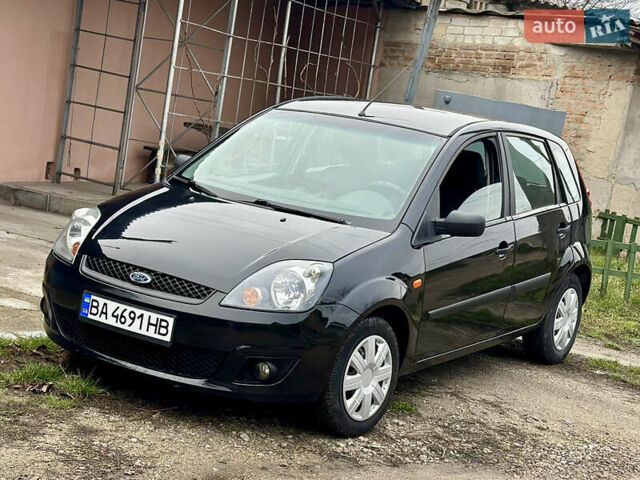 Черный Форд Фиеста, объемом двигателя 1.4 л и пробегом 260 тыс. км за 3650 $, фото 8 на Automoto.ua