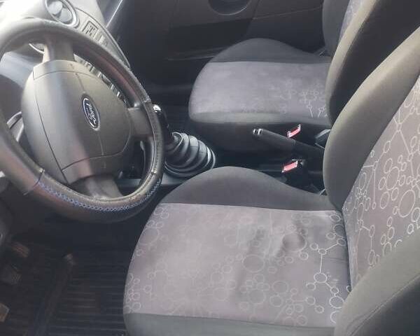 Форд Фиеста 2006 в Ровно на Automoto.ua Черный Форд Фиеста, объемом двигателя 1.3 л и пробегом 160 тыс. км за 3200 $, фото 4 на Automoto.ua