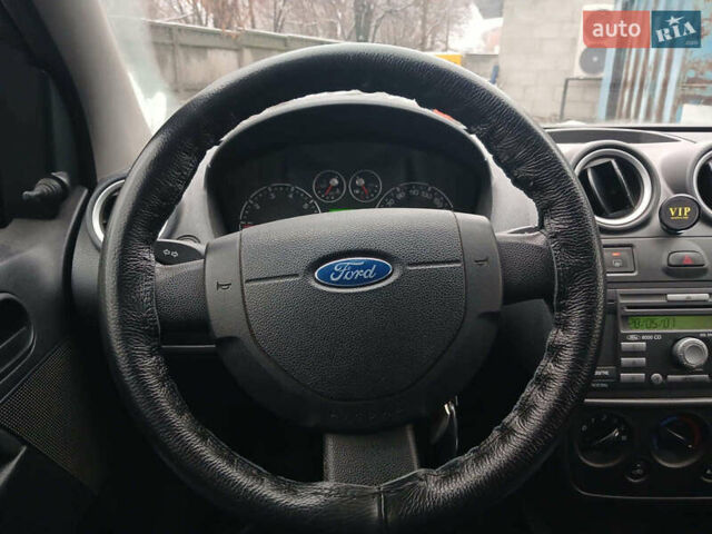 Черный Форд Фиеста, объемом двигателя 0 л и пробегом 184 тыс. км за 3590 $, фото 11 на Automoto.ua