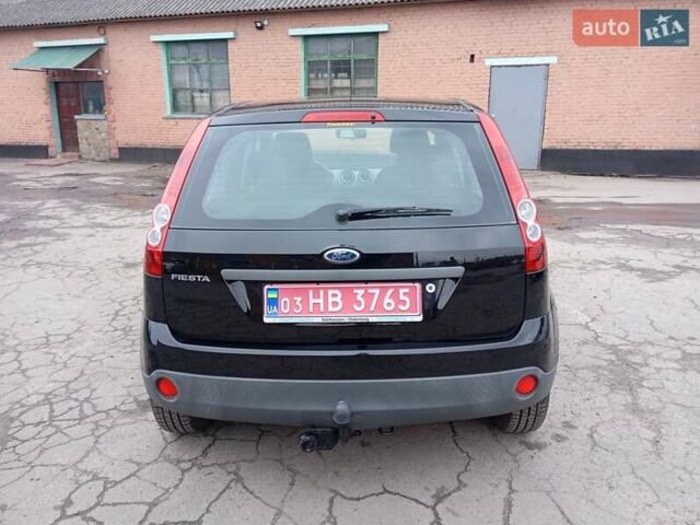 Черный Форд Фиеста, объемом двигателя 1.3 л и пробегом 217 тыс. км за 4150 $, фото 7 на Automoto.ua