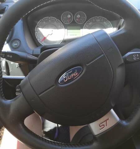 Черный Форд Фиеста, объемом двигателя 2 л и пробегом 206 тыс. км за 5000 $, фото 19 на Automoto.ua