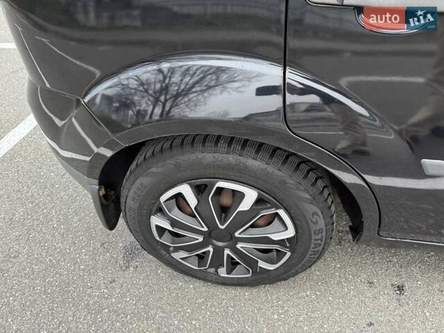 Черный Форд Фиеста, объемом двигателя 1.4 л и пробегом 145 тыс. км за 4350 $, фото 41 на Automoto.ua