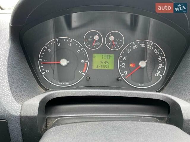 Чорний Форд Фієста, об'ємом двигуна 1.3 л та пробігом 250 тис. км за 3800 $, фото 12 на Automoto.ua
