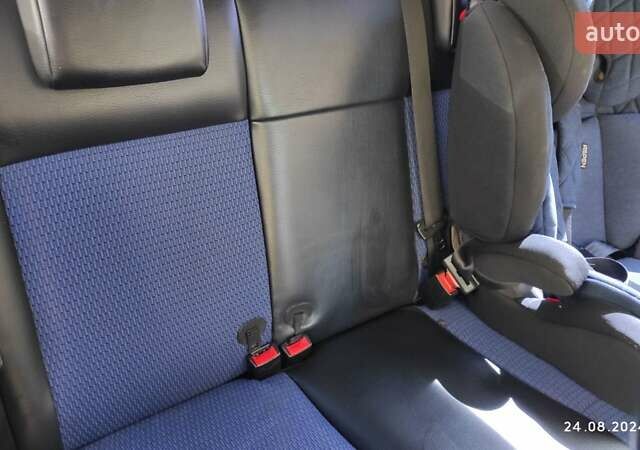 Черный Форд Фиеста, объемом двигателя 2 л и пробегом 206 тыс. км за 5000 $, фото 15 на Automoto.ua