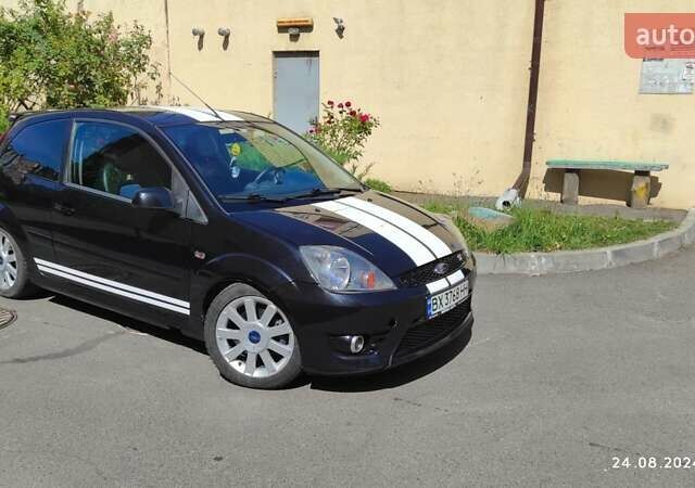 Черный Форд Фиеста, объемом двигателя 2 л и пробегом 206 тыс. км за 5000 $, фото 1 на Automoto.ua